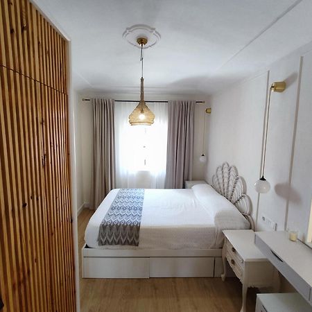 River House Caces Esterno foto
